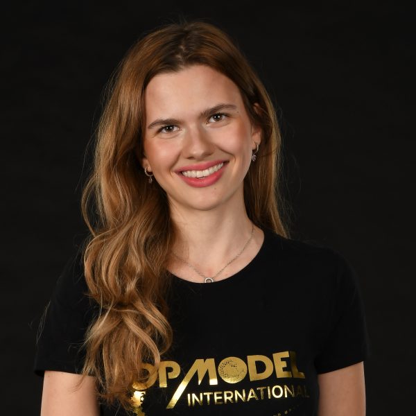 15 – ANETA