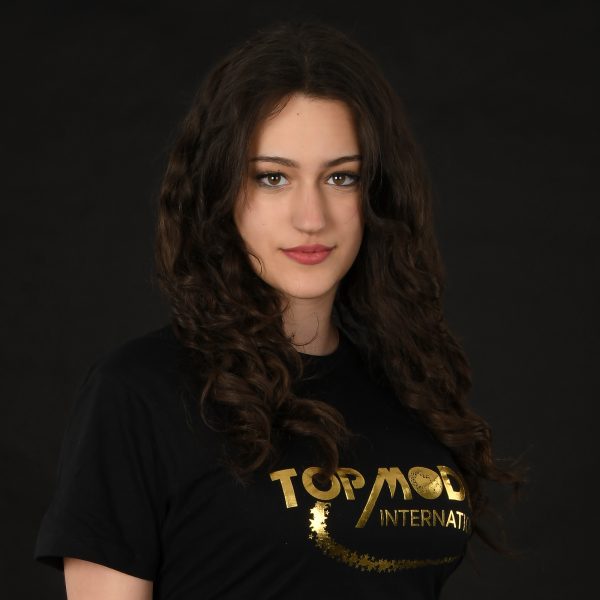 18 – LAURA